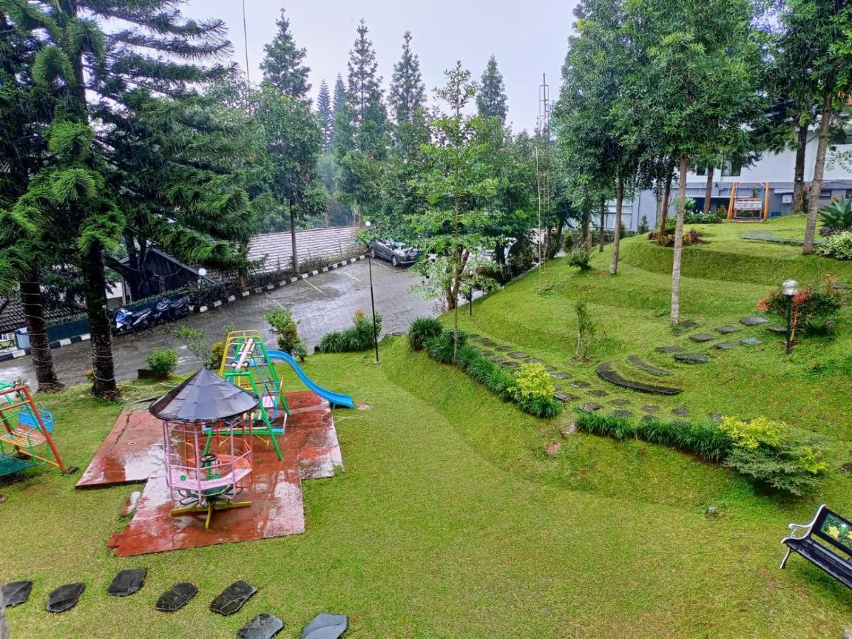 Alfa Resort Hotel And Conference Puncak Eksteriør billede