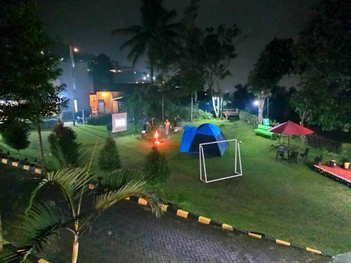Alfa Resort Hotel And Conference Puncak Eksteriør billede